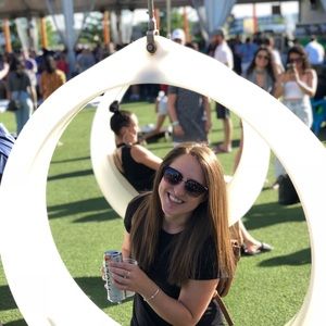 Meet your Posher, Amanda